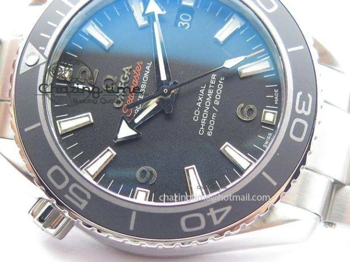0518 Planet Ocean SS Bp Maker 45mm Black Bezel On SS Bracelet A OnTrend 8218